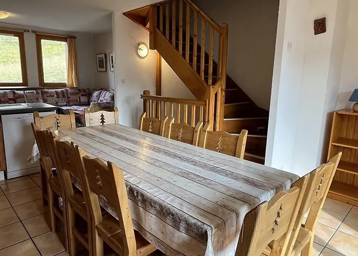 Pour 10 Pers. A Plagne Soleil Avec Animaux Admis - Fr-1-351-82 *